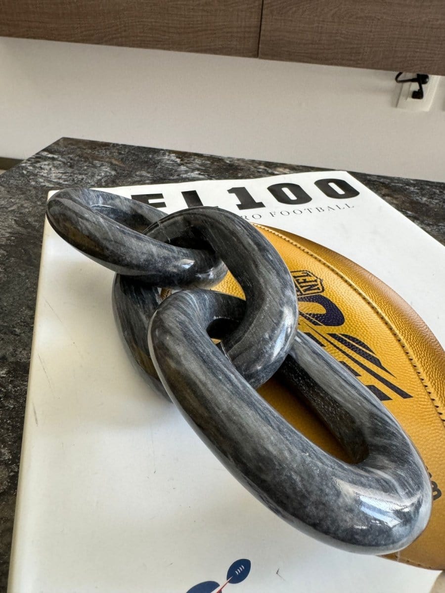 Escultura de Cadena de Mármol - Arte Guillomé